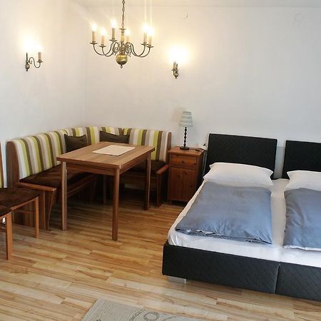 Haus Stratton Leilighet Innsbruck Eksteriør bilde